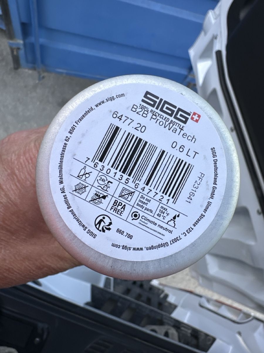 Sigg Borracce & Thermos: Sigg 0,6l Trinkflasche Alu – Usato da Ueken venduto da crxundevo8 1