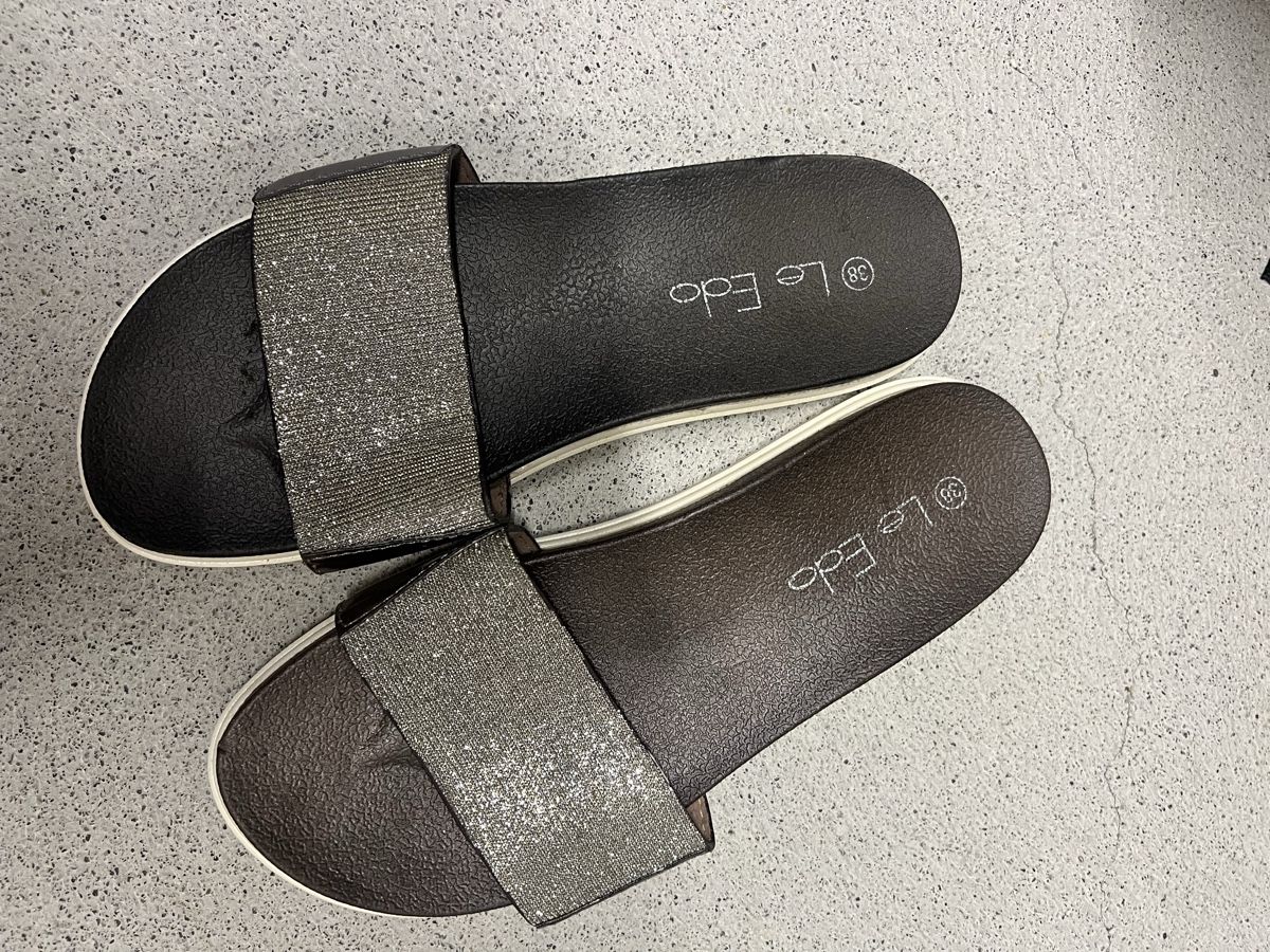Scarpe da donna: Sommer-Sandalen Grösse 38 – Usato da Urdorf venduto da ines.tr96
