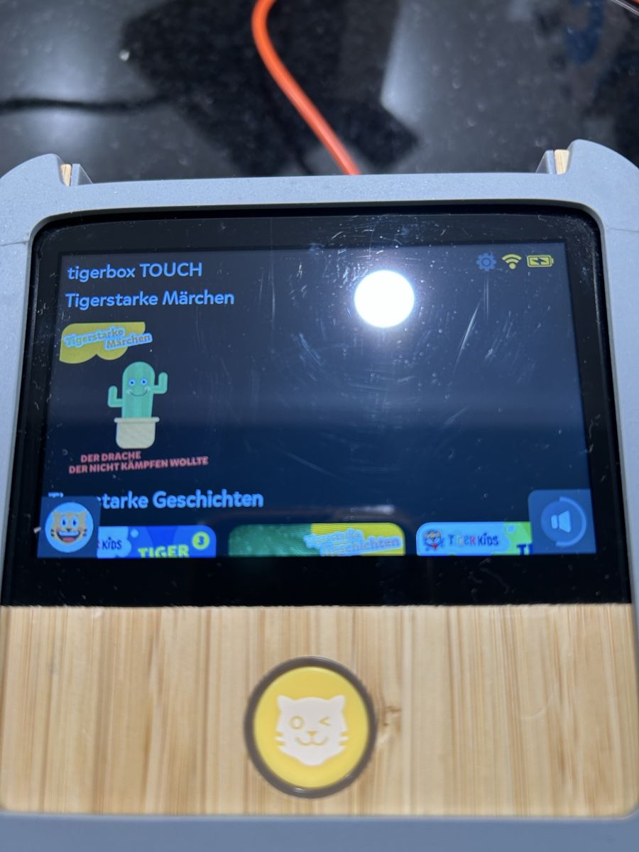 Tragbarer Mediaplayer: TIGERBOX TOUCH (1232) GRAU mit Schweizer Kinderlieder – Gebraucht aus Bern von spraydose 7