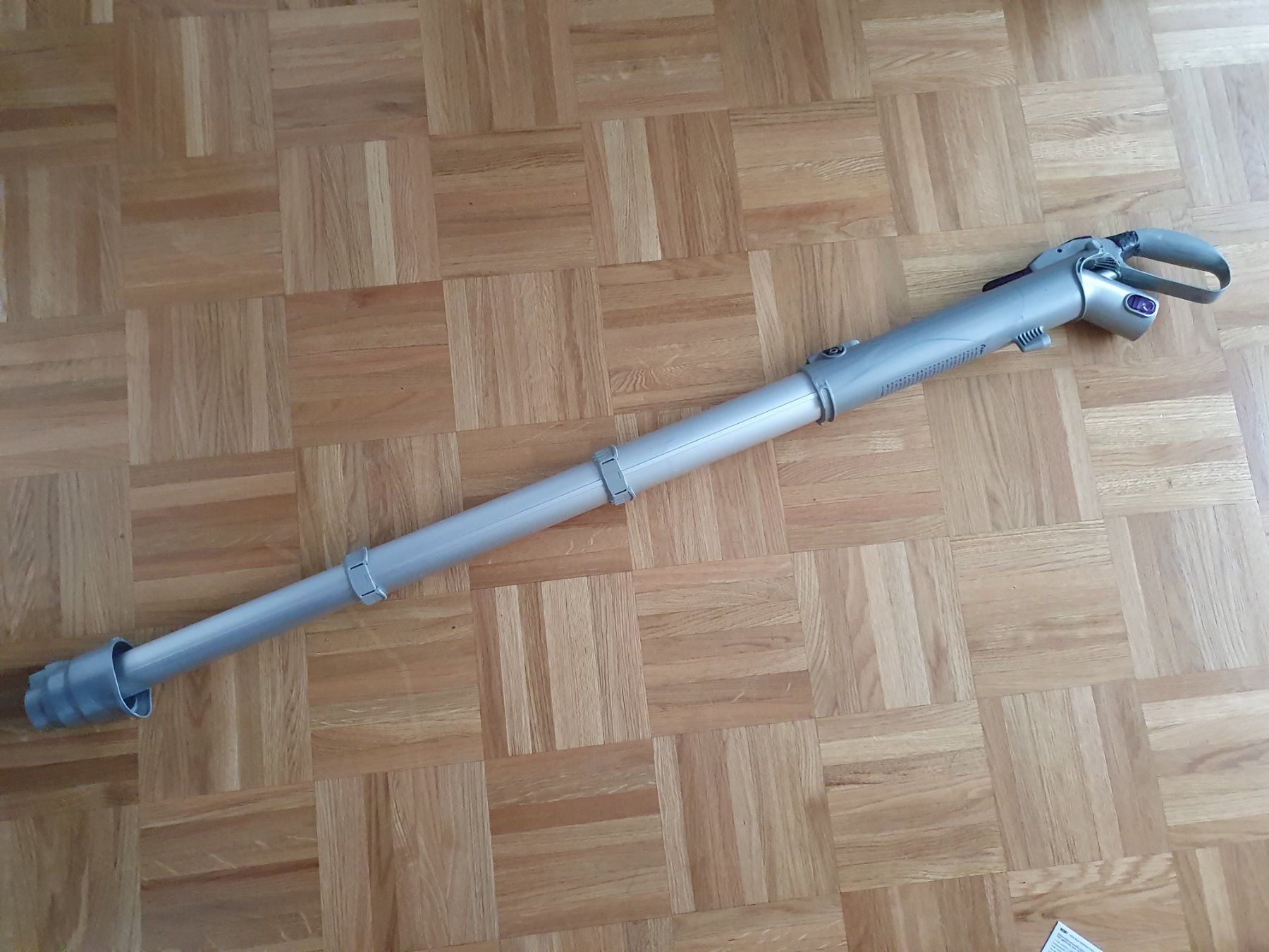 Dyson Aspirapolveri & Accessori: Tube dyson DC08 déffectieux – Difettoso da Prilly venduto da RoDyRe 6