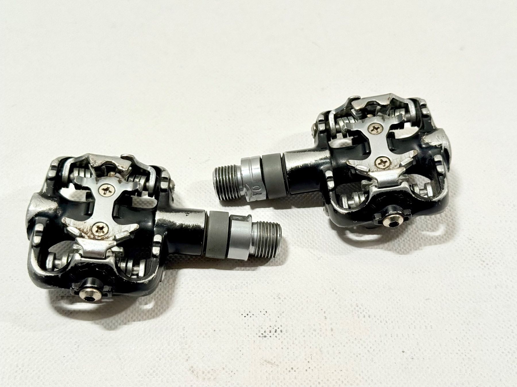 Pezzi di ricambio: wellgo WPD-800 SPD Pedals Pedalen doppelseitig – Usato da Luzern venduto da bikeandbeltcom
