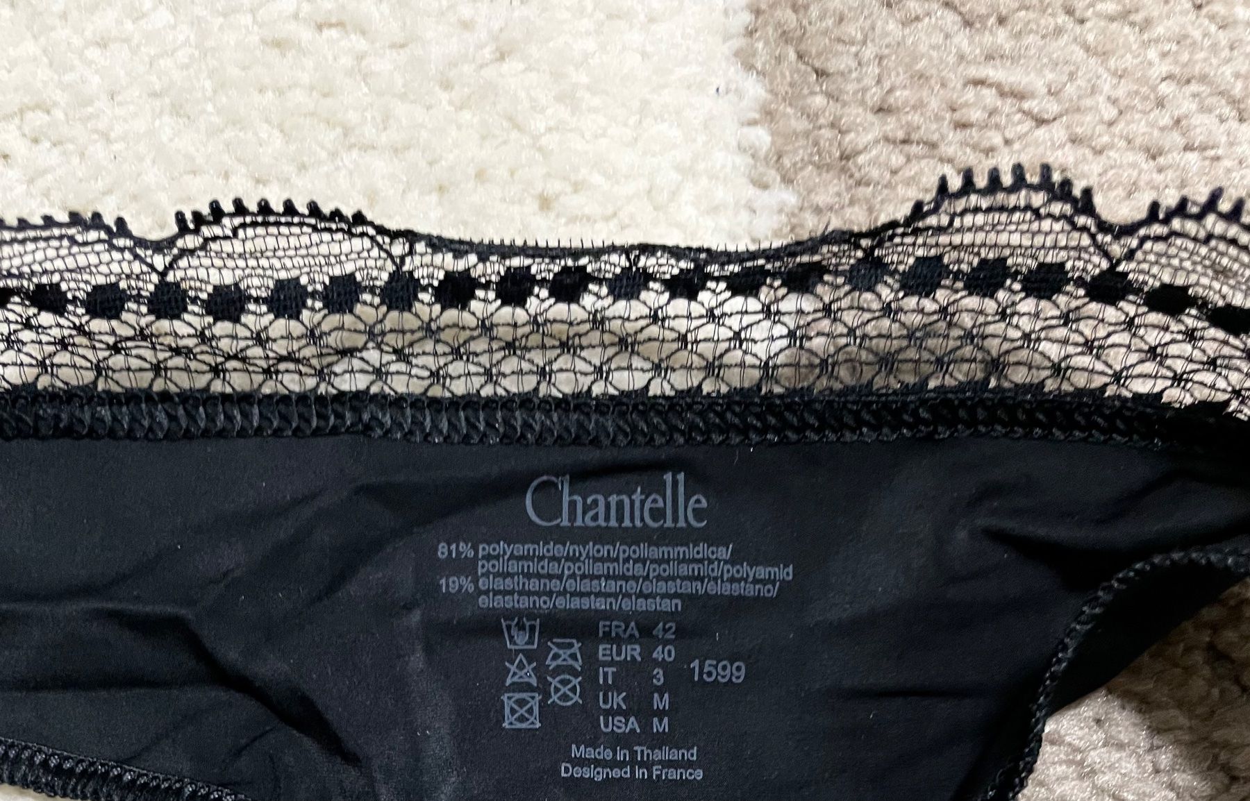 Chantelle Autres dessous: NEU STRING CHANTELLE – Neuf avec emballage d'origine à Zürich par Mina_09 2