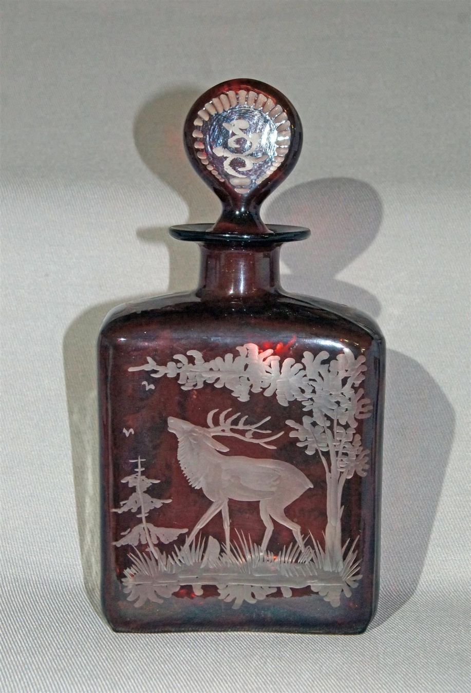 Bottiglie: Antike rote Flasche aus Böhmischem Überfangglas – Usato da Geroldswil venduto da ARTEFACTO 1