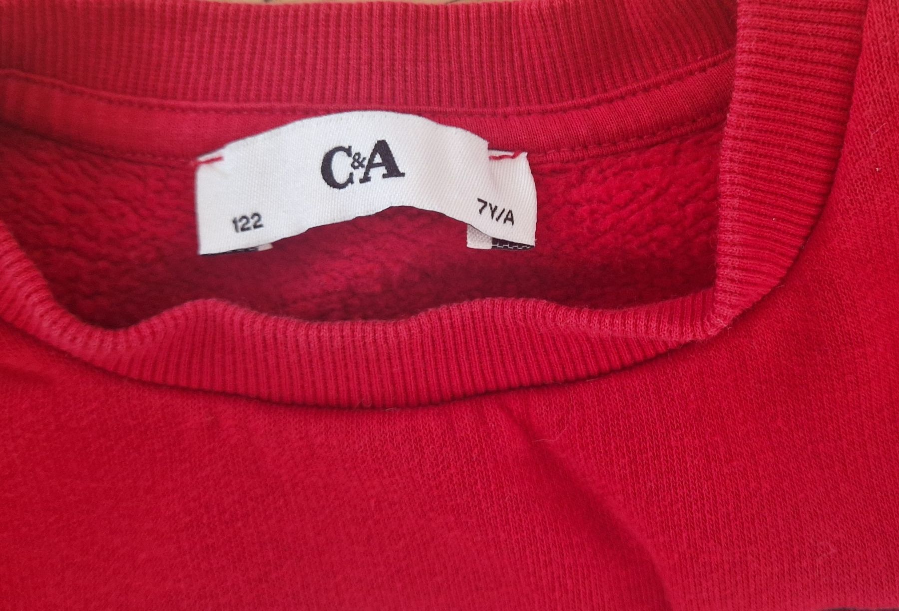 Maglioni & Felpe: Roter C&A Weihnachts-Pullover, Grösse 122 – Usato da Fällanden venduto da Stern722 1