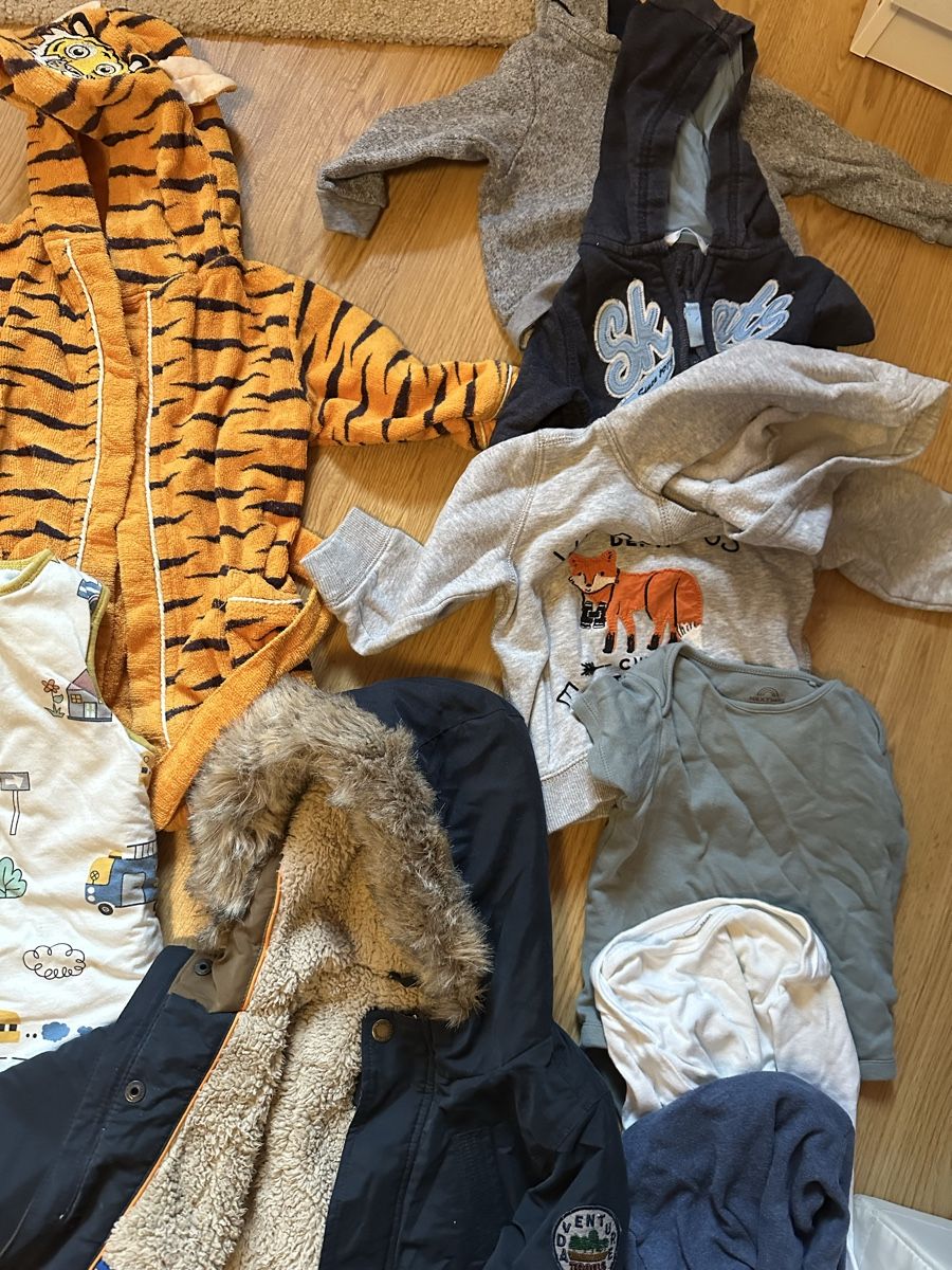 Lotti & Set di vestiti: Kleiderpaket Junge Gr. 80 – Usato da Münsingen venduto da Secondhand89 6