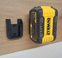 DeWalt 18V / 54V Akkuhalterung, Werkstatt, Akku, CH- Produkt