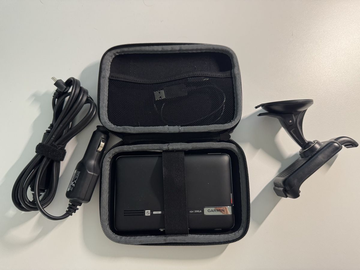 Garmin Navigationsgeräte: Garmin nüvi 3590LM Navigationssystem – Gebraucht aus Strengelbach von MXNX55 1