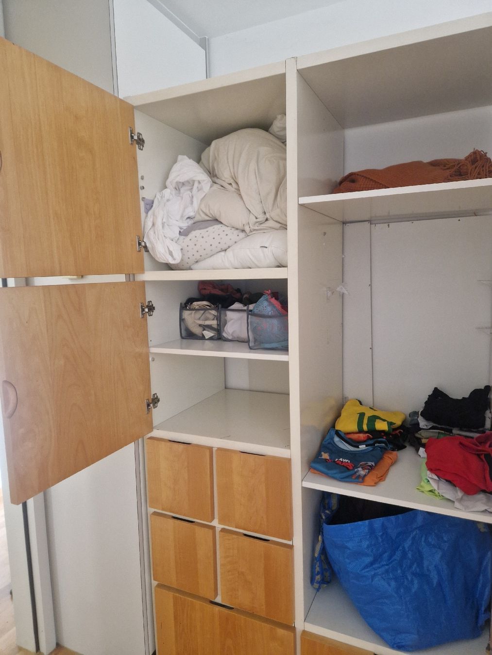 Armadi: kleiderschrank – Usato da Stadel(Winterthur) venduto da ANAJACOMET 2