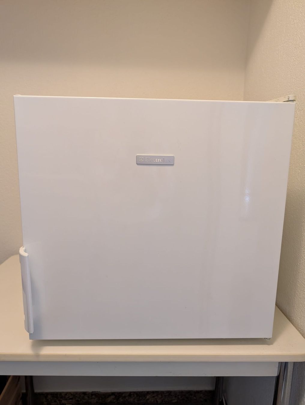 Electrolux Congélateurs: Gefrierschrank - Electrolux TG 050 – D'occasion à Ennetbaden par Manachan