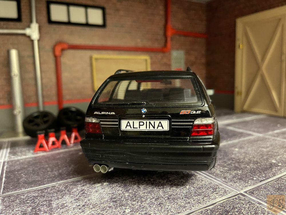 1/18 BMW Alpina B3 3.2 E36 Touring Umbau Tuning
