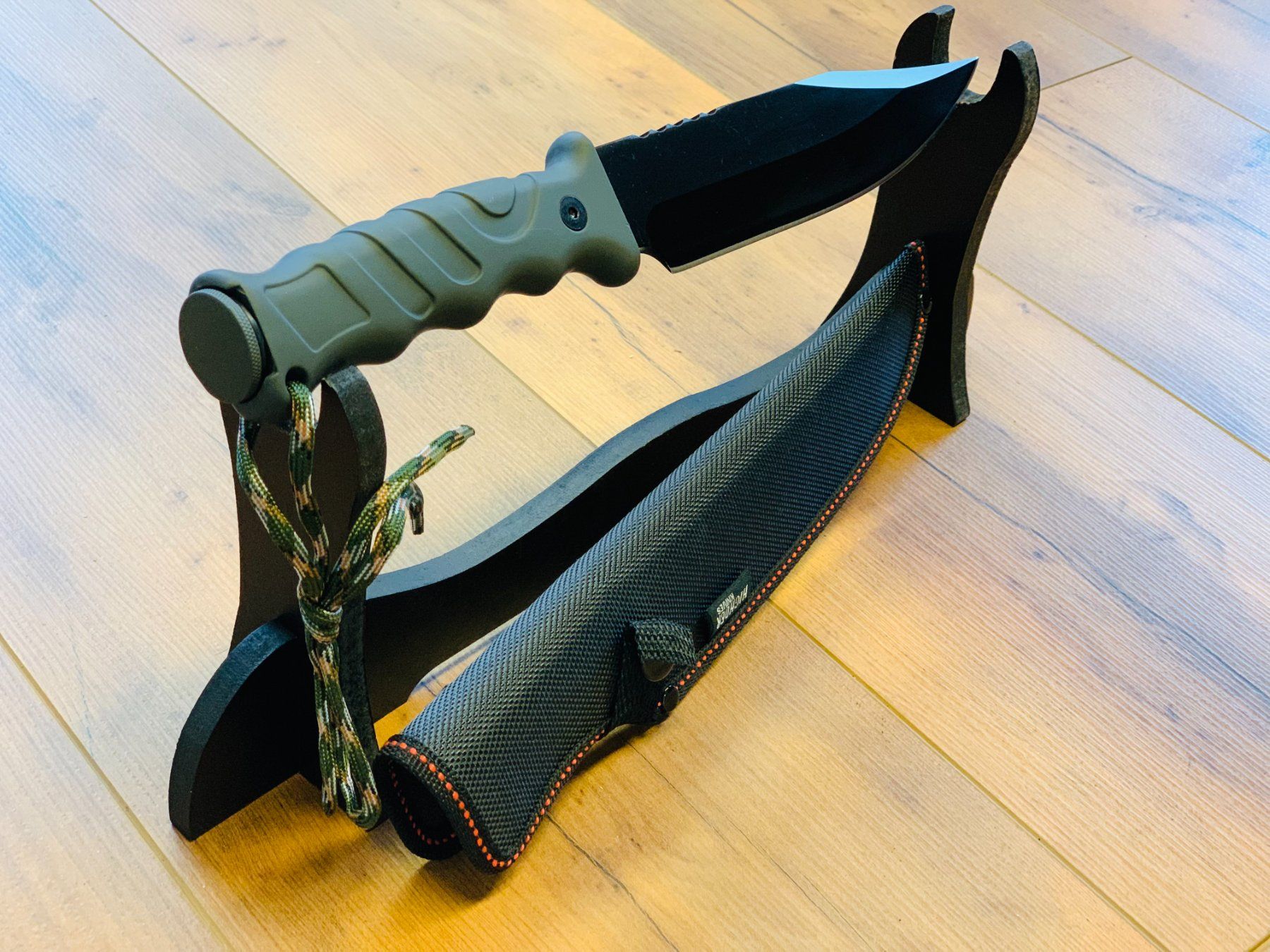 Accessori: Tactical Messer Feststehend Sergente Capo 30cm NEU – Nuovo e nell'imballaggio originale da Bergdietikon venduto da shopAgent 3