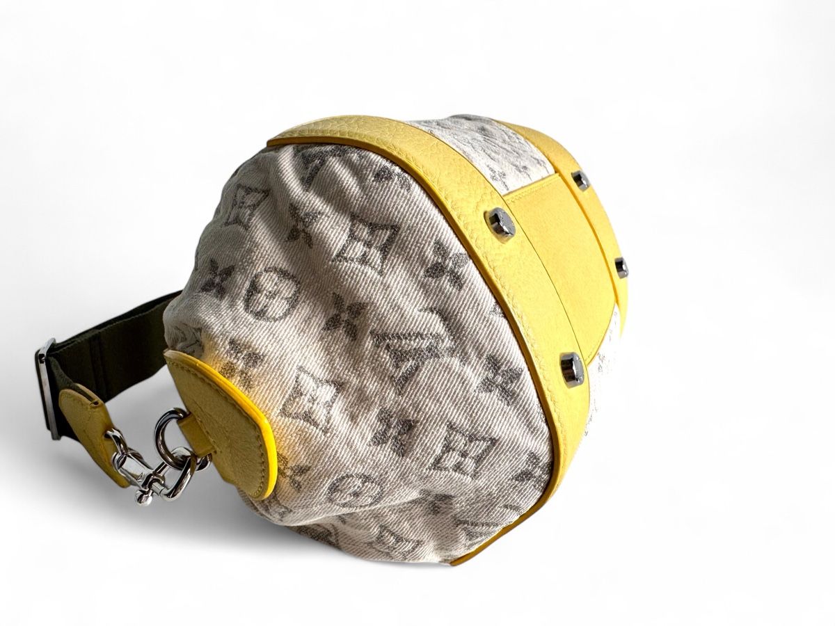 Louis Vuitton Borse da donna: LOUIS VUITTON  Monogram Denim Pochette Round Sac Tasche – Usato da Kriens venduto da hannaandkiko 6