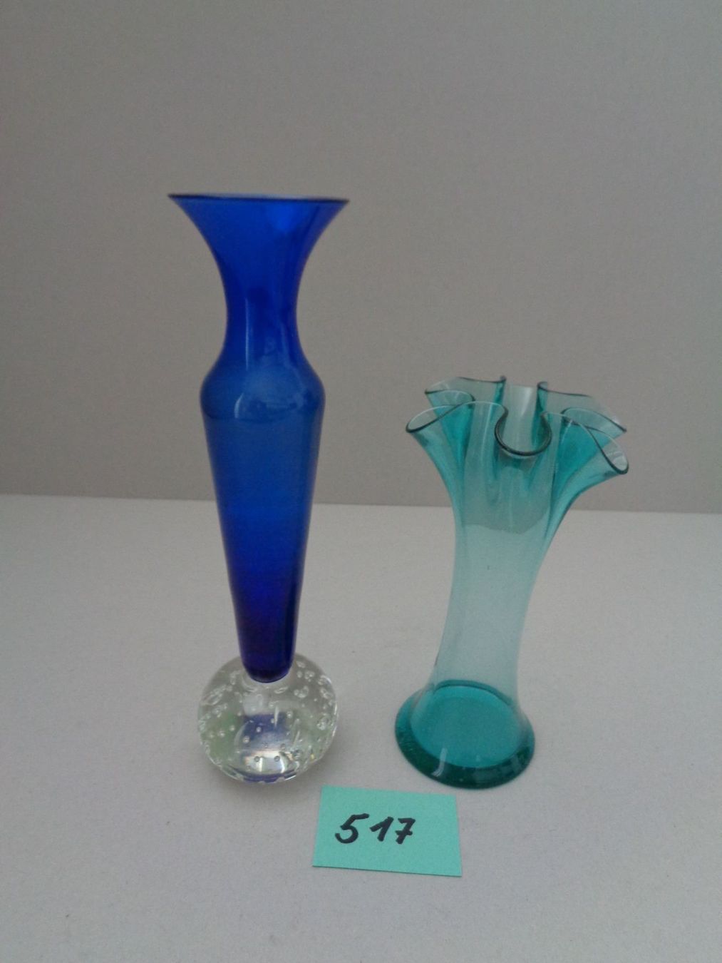 Vase & Récipients: 2 kleine Glasvasen – D'occasion à Chur par omonia