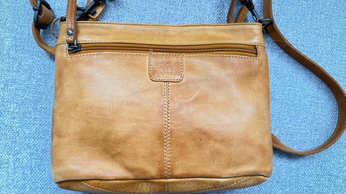 Borse da donna: Coole Baer  Design Ledertasche – Usato da Sirnach venduto da FastDeins 9