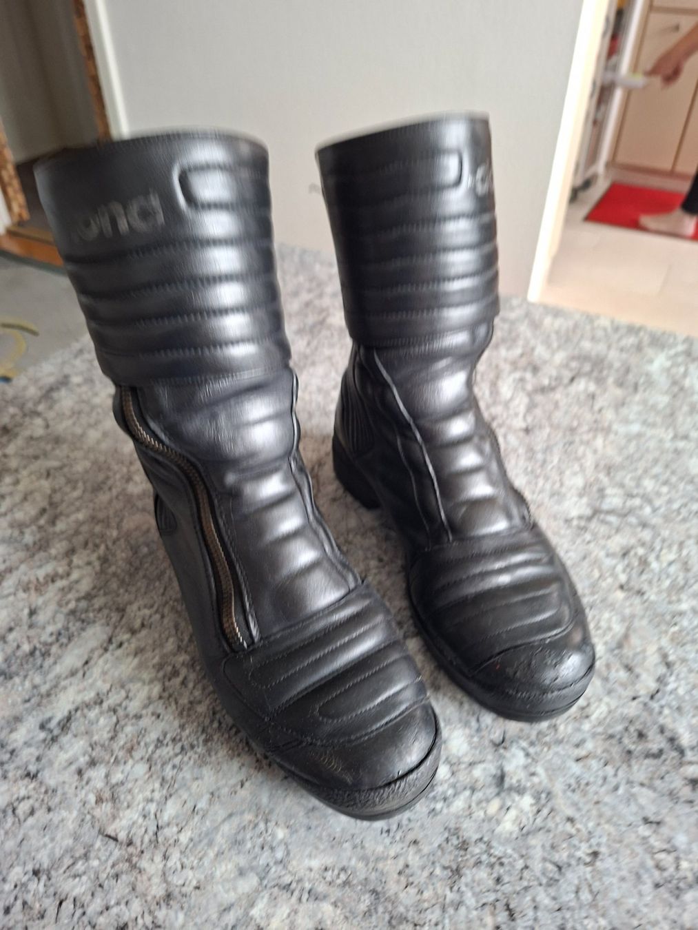 Herrenschuhe: Motorradstiefel Daytona Grösse 40/41 – Gebraucht aus Zürich von Wydi6