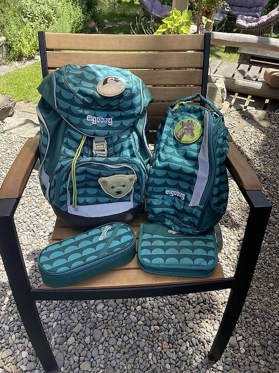 Sacs & sacs à dos: Ergobag Schulrucksack Set 4-teilig inkl. Turnbeutel & Etui  – D'occasion à Künten par Gubapri