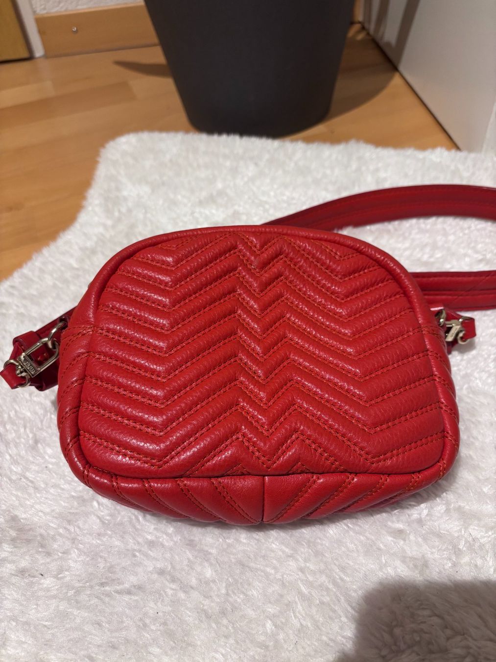 Maje Borse da donna: Maje Gürteltasche Crossbody Handbag – Usato da Zürich venduto da Abu95 1