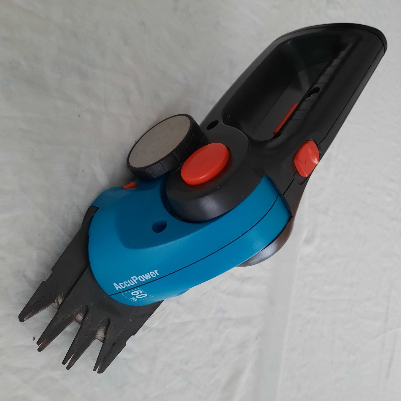Gardena Tutti gli attrezzi: Gardena AccuPower Grasschere – Difettoso da olten venduto da Laterne50 2