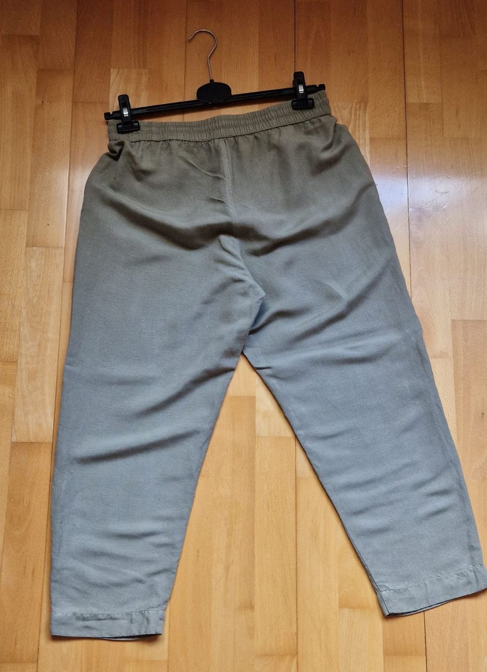 Hosen: Leinenhose Stoffhose, grün, Gr. 42 – Neu (gemäss Beschreibung) aus Oberdorf BL von Eselsohr21 2