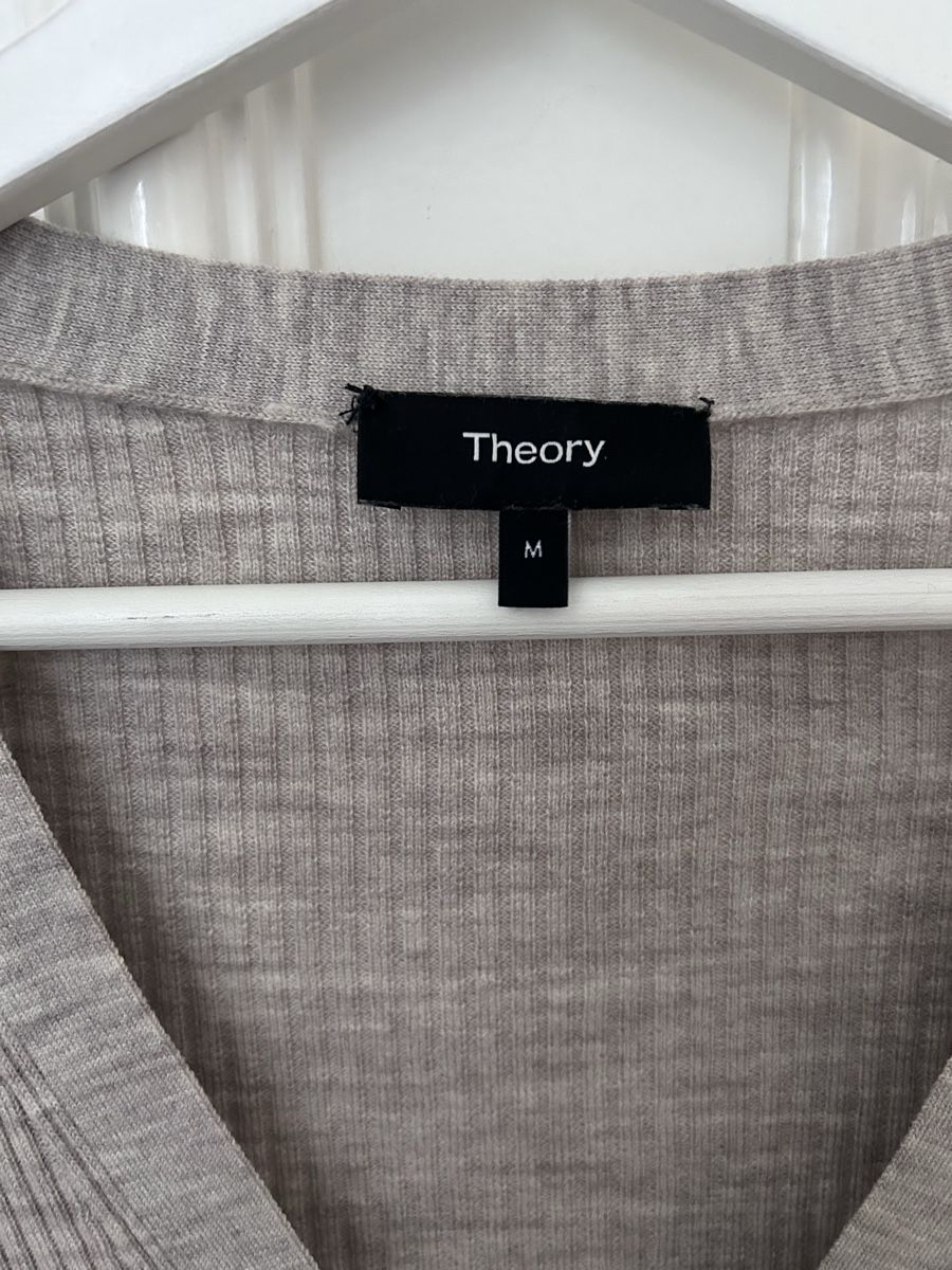 Theory Top: Top Theory Laine M – Usato da Genève venduto da Sarahchge 2