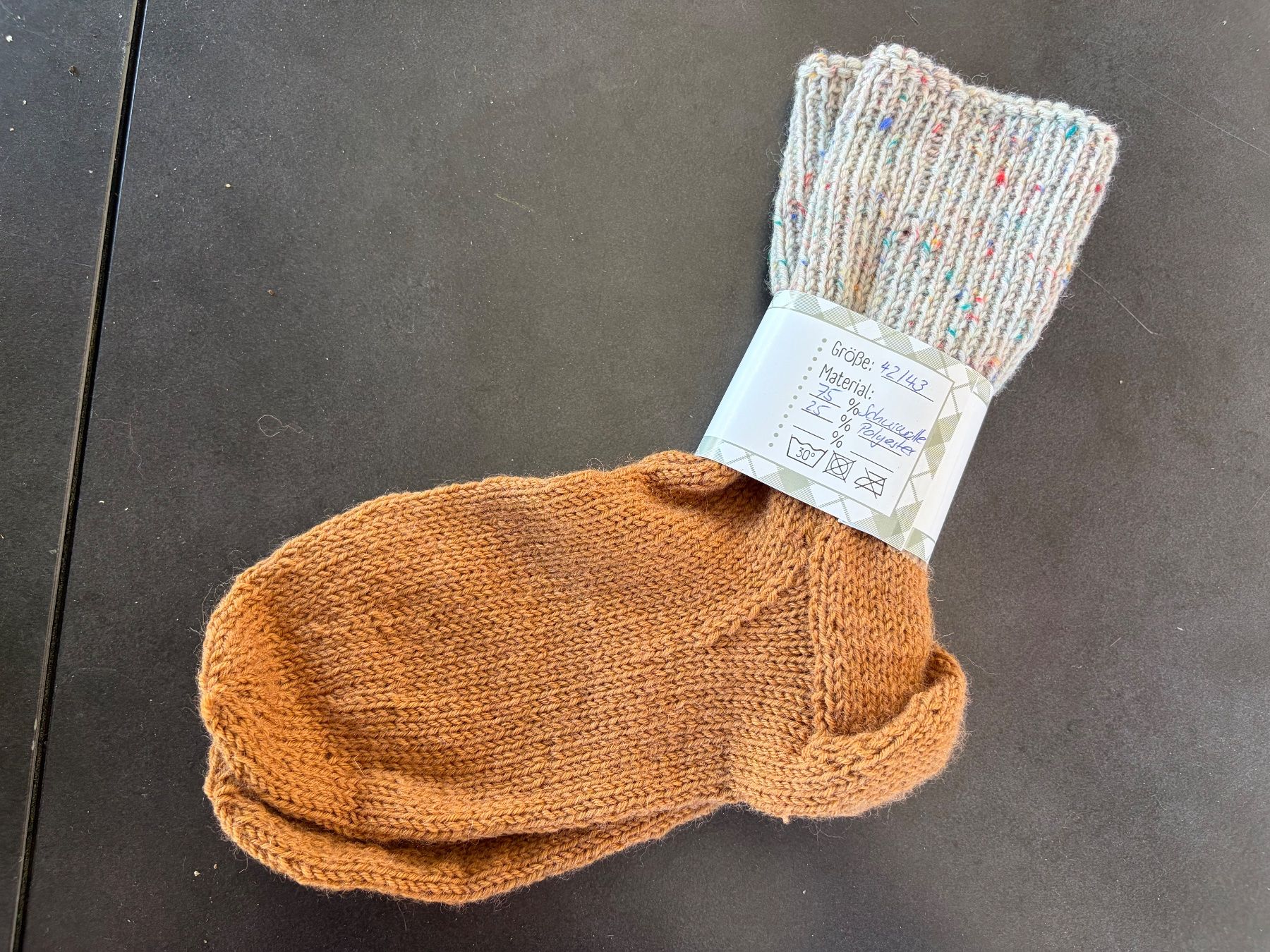 Chaussettes: selbst gestrickte Socken  – Neuf (Voir description) à Obergösgen par Andre118 1