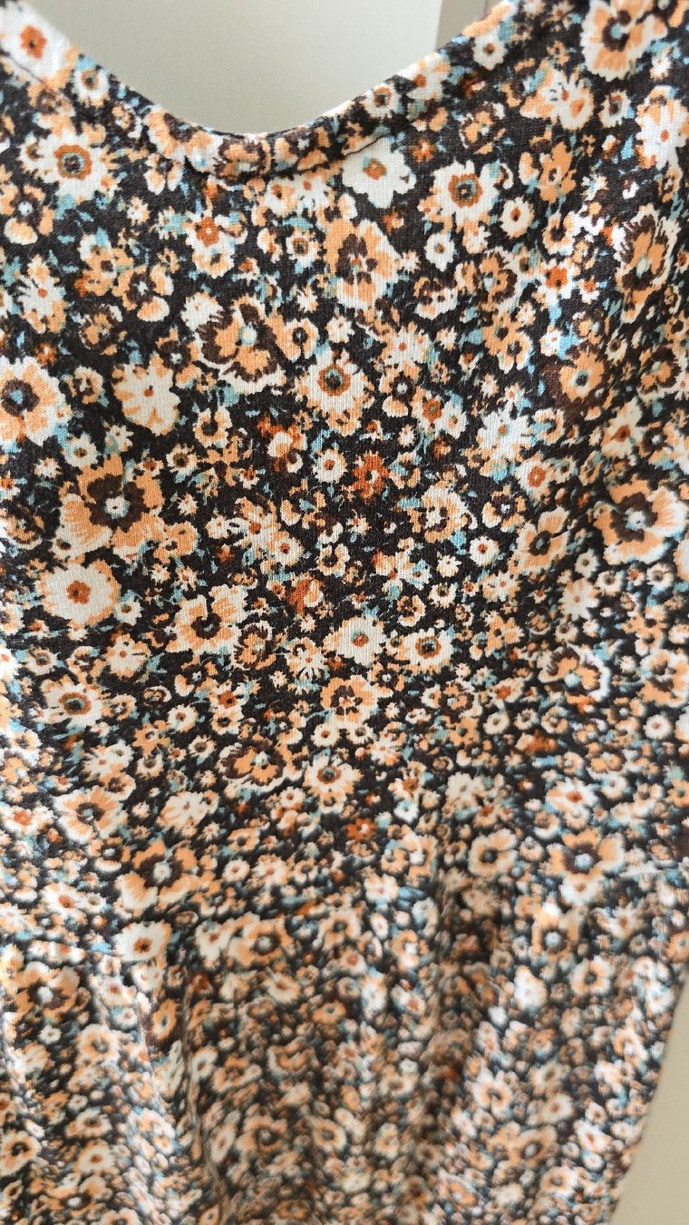 Lascana Kleider: Lascana Blumenkleid Grösse 36/S – Gebraucht aus Buchberg von MaddieF 3
