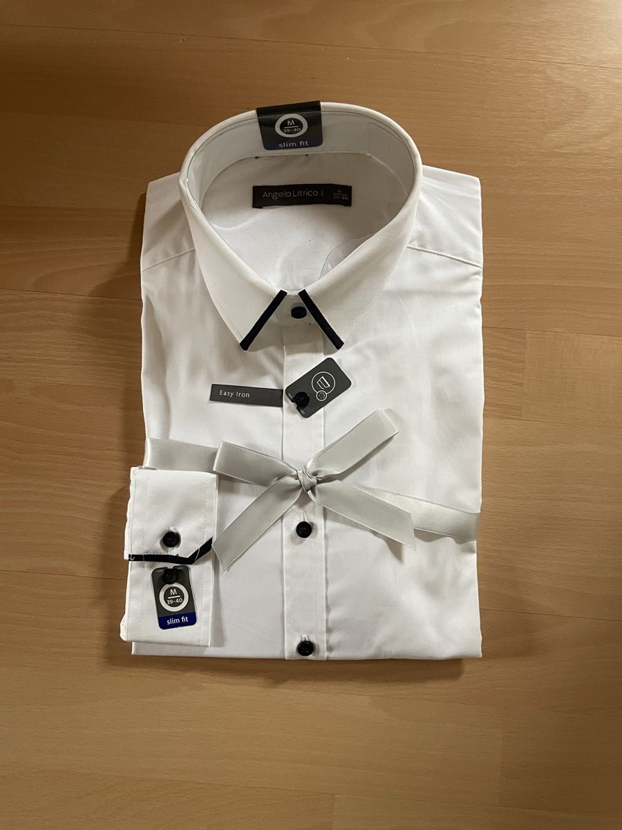 Camicie: Chemise blanche et noir taille 39-40 – Nuovo e nell'imballaggio originale da Courcelon venduto da odi_9mjv