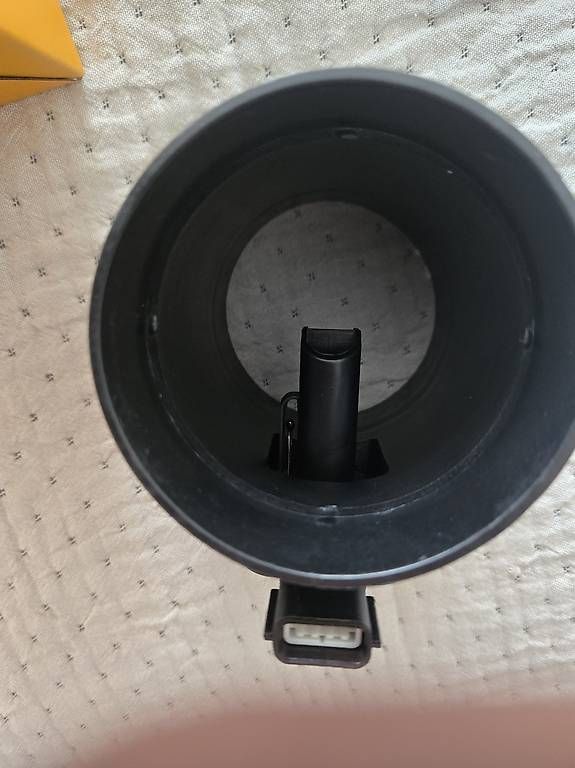 Toutes les pièces auto: Luftmassenmesser – D'occasion à Sattel par inf_hjl7 1