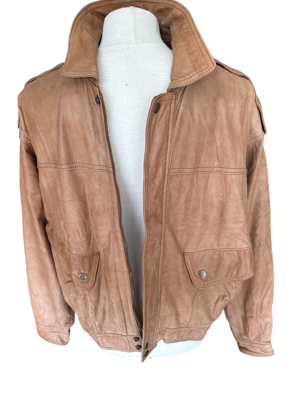 Jacken: Blouson cuir – Gebraucht aus Vuisternens-Romont von gol_xp6p