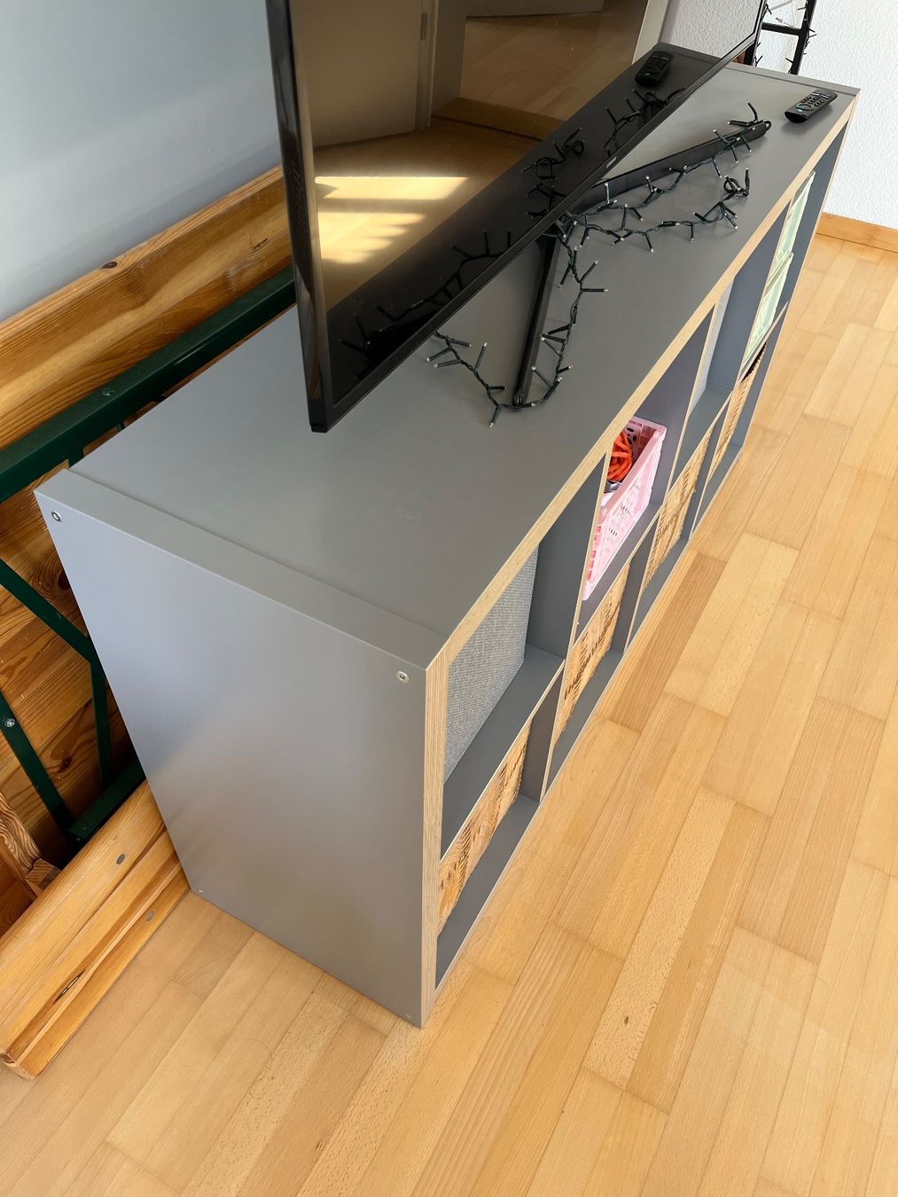 Ikea Meubles TV: Ikea Fernsehmöbel – D'occasion à St. Gallen par nina.zzh 1