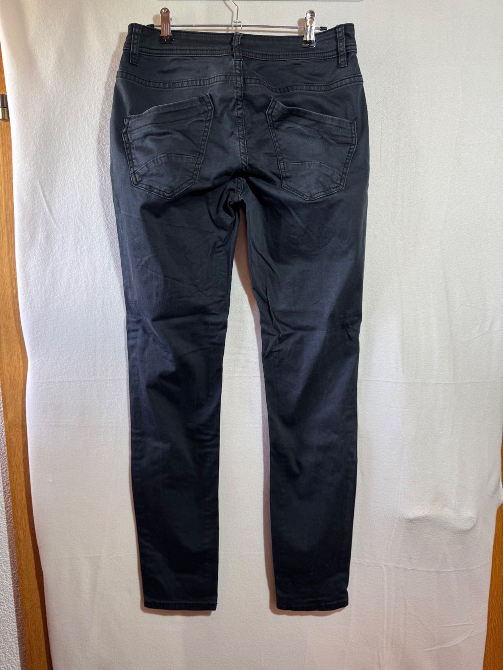 Jeans: Jeans mit Pailletten von Chicoree Gr. 36 – Usato da Grosswangen venduto da second_hand_dress 5