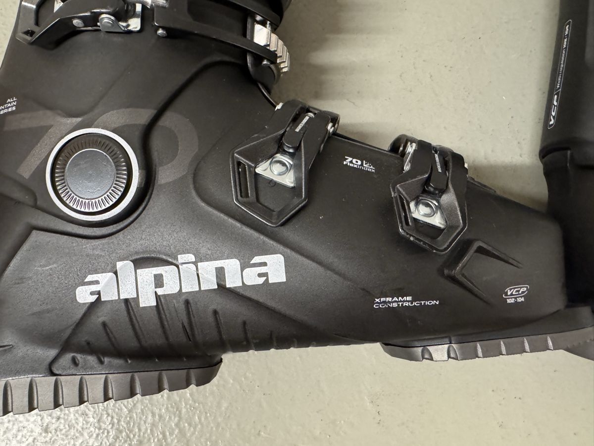 Skis: ALPINA XTRACK 70 SKISCHUHE – D'occasion à Zürich par MaSte 4