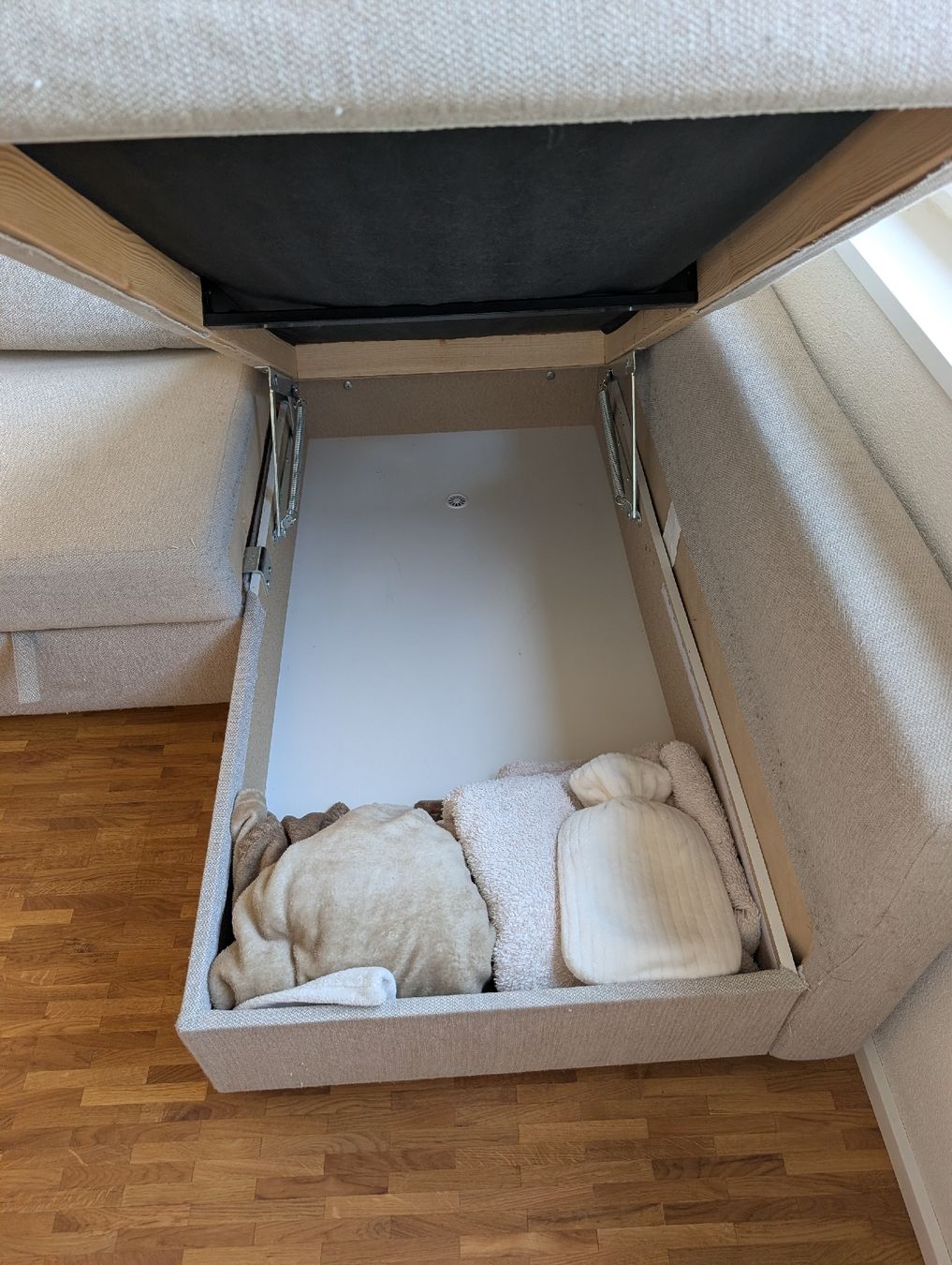 Ikea Sofas: Friheten Eckbettsofa – D'occasion à Nussbaumen AG par fab_xd6h 2