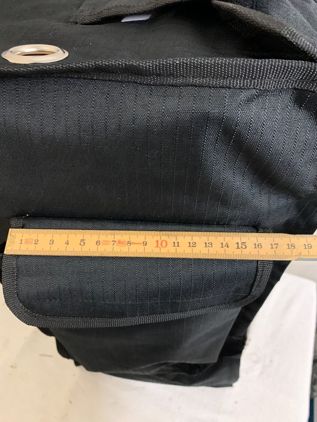 Casse acustiche: Lautsprechertasche (S546) – Nuovo (secondo la descrizione) da Däniken SO venduto da Profog1 8