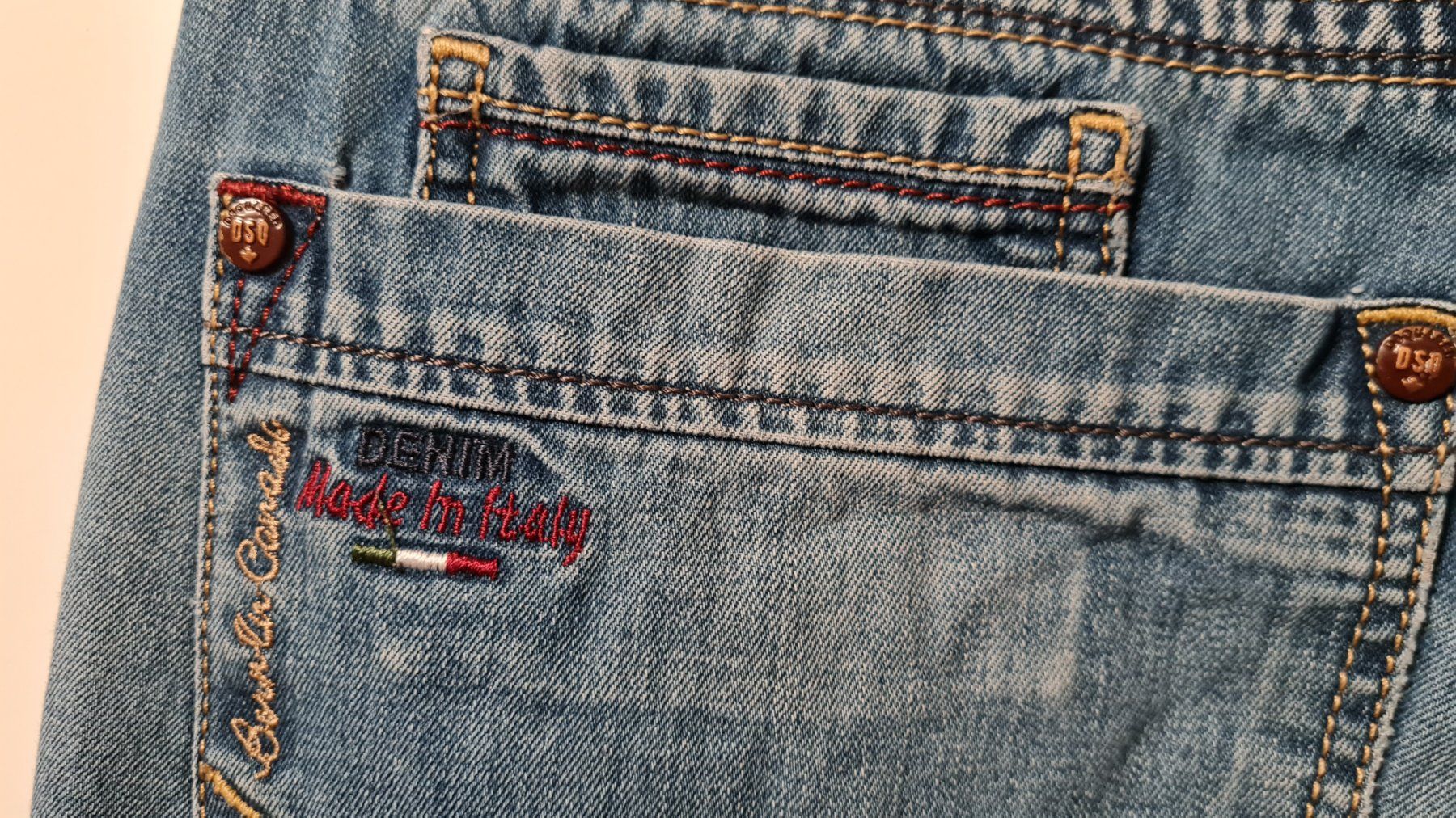 Dsquared2 Jeans: DSQUARED  blue jeans REGULAR       NEU Fr. 650.00 – Gebraucht aus Niederweningen von Obson 8