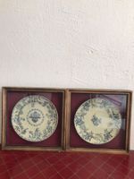 Bilder Set Teller hinter Glas