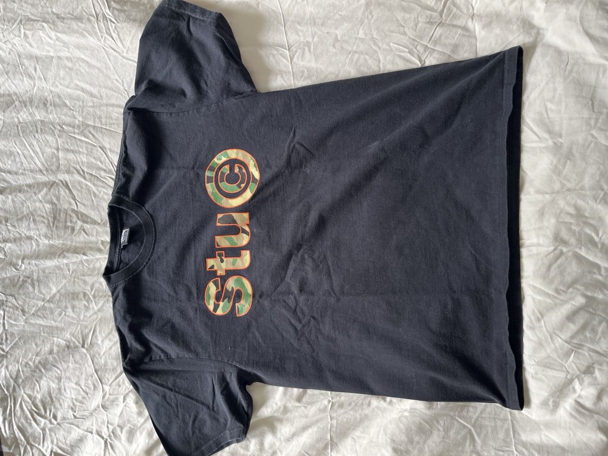 Stüssy T-shirts: T-shirt Stüssy – Neuf (Voir description) à Martigny par gas_r5n8