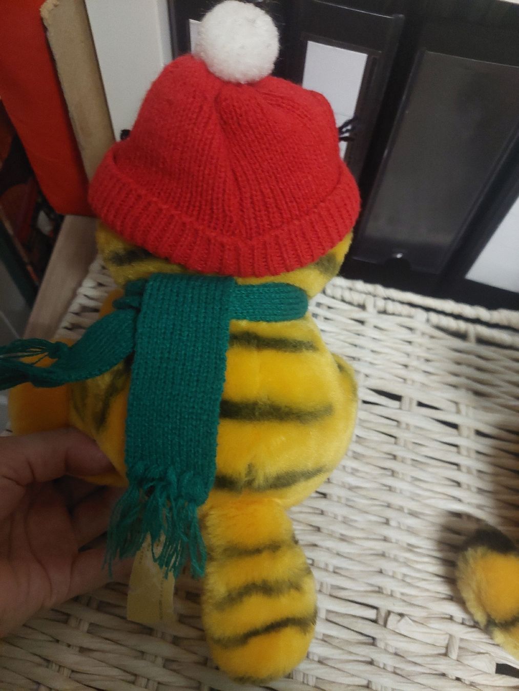 Giocattoli: Garfield Stofftier mit Wintermütze 80er – Usato da Sissach venduto da zwwerg 1