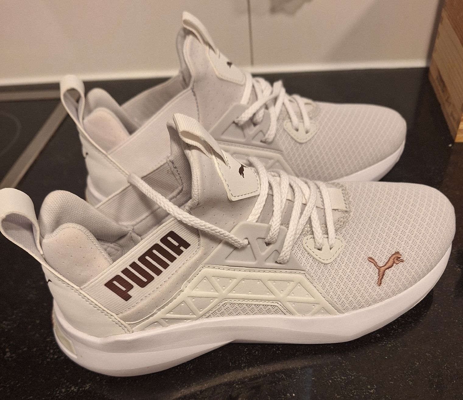 Puma Damenschuhe: Puma softride damen fast neu! – Neu (gemäss Beschreibung) aus Hölstein von Niki78