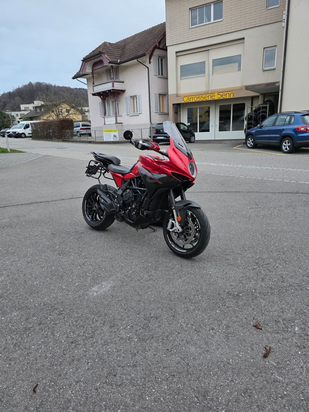 MV Agusta Touring: MV Agusta Turismo Veloce 800 – Usato da Gränichen venduto da Xynactra