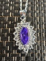 Wunderschöne Damen Halskette mit violettem Zirkon (18KGP)