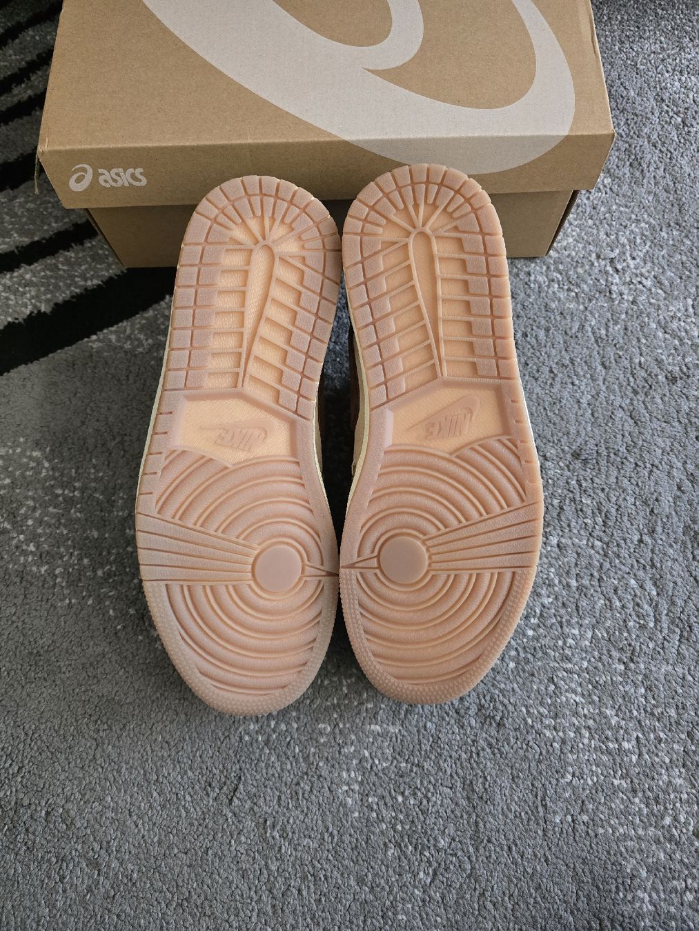 Scarpe da uomo: Jordan 1 Low Voodoo – Nuovo (secondo la descrizione) da Bôle venduto da A_Kickstory 6