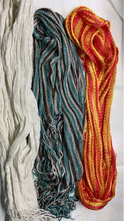 Drei Schals Set bunt und weiss gebraucht
