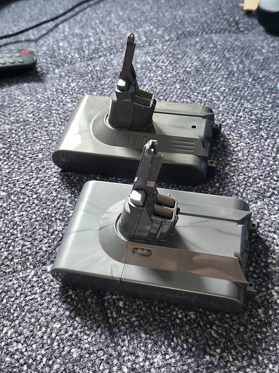 Batterie: Akku für Dyson V8 – Usato da Speicher venduto da Ares21 1