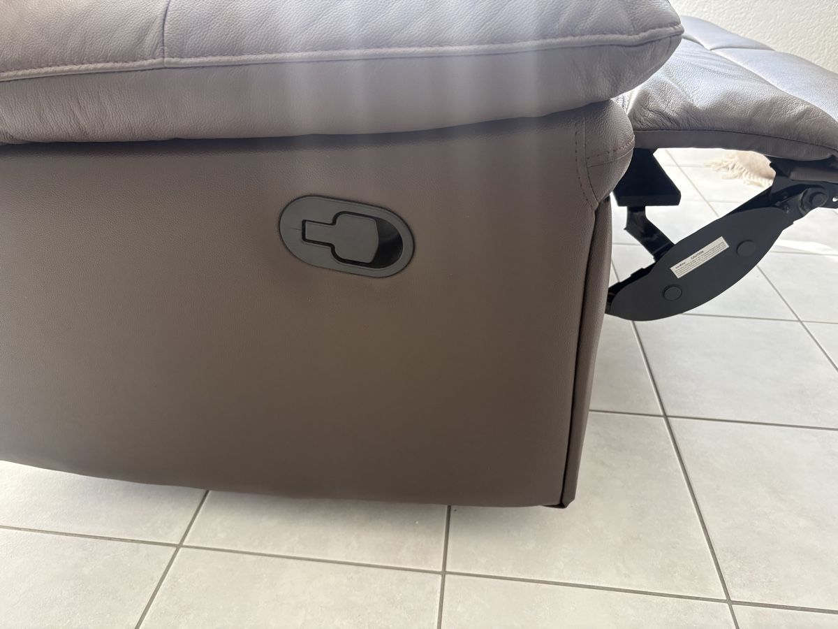 Sofas: Relaxsofa Büffelleder – Gebraucht aus Spiez von nomii20 3