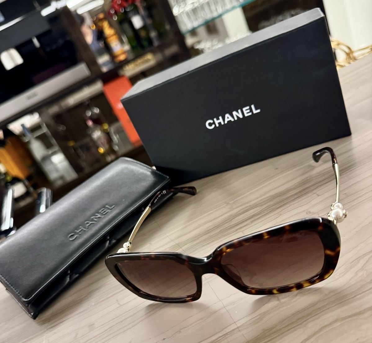 Chanel Occhiali & Lenti: Chanel sunglasses – Nuovo (secondo la descrizione) da Collonge-Bellerive venduto da alejan_0984 1