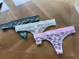 Victoria’s Secret 3er-Set Strings / Tangas Gr. S, ungetragen