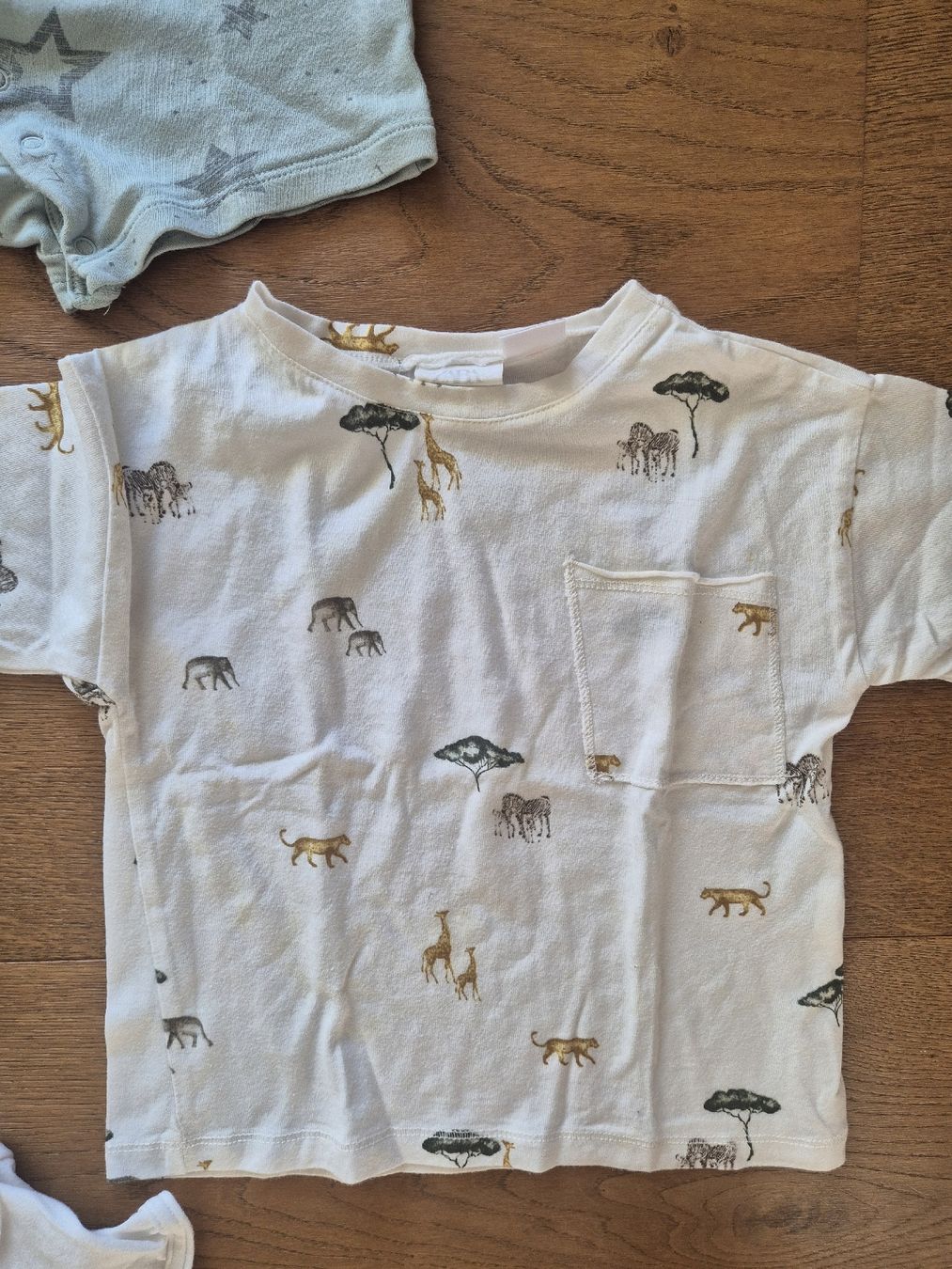 Lotti & Set di vestiti: Kleiderpaket Grösse 86 – Usato da Kollbrunn venduto da guernsey11 8