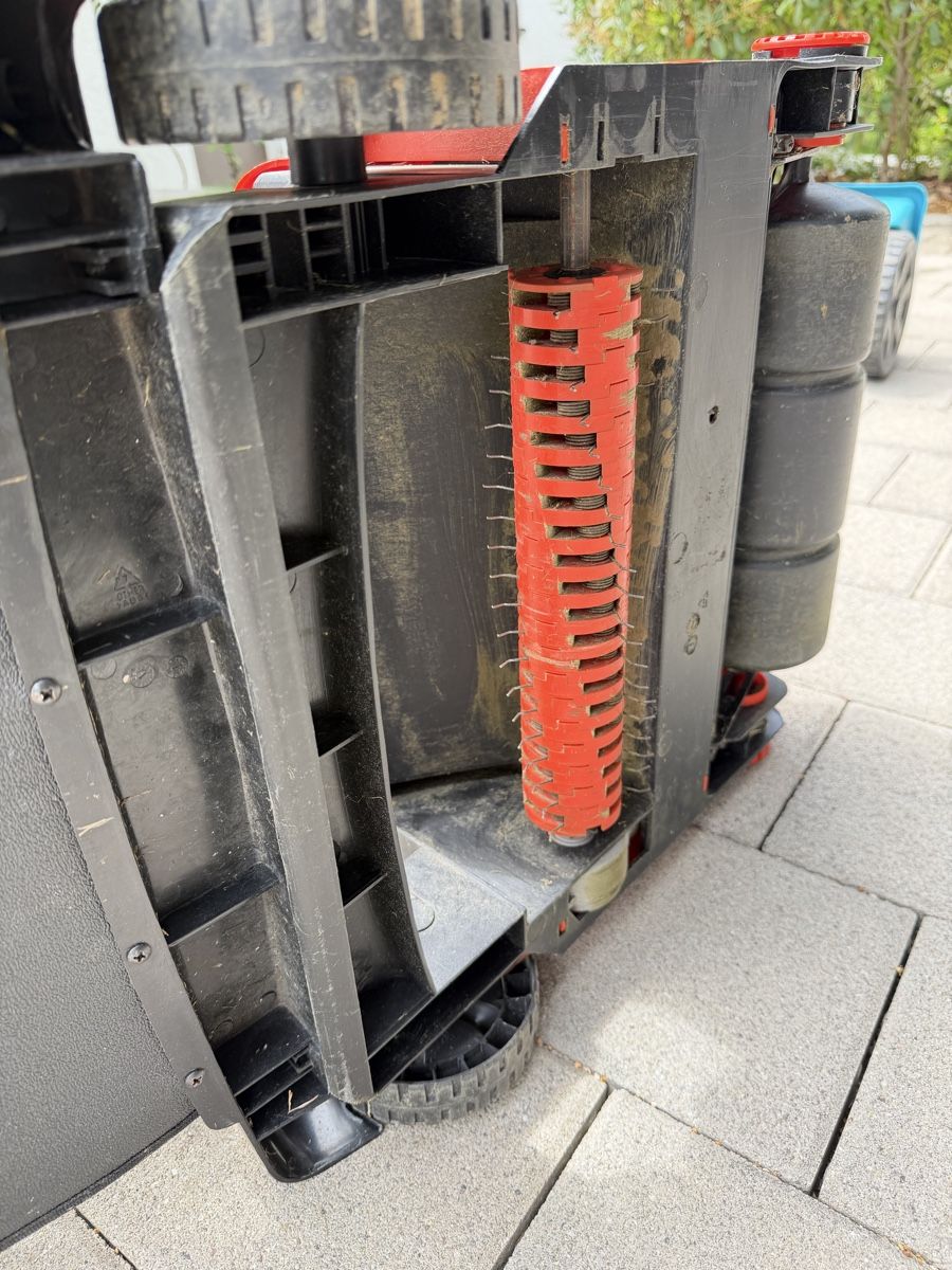 Attrezzi per la lavorazione del suolo: Black & Decker Vertikutierer – Usato da Flurlingen venduto da NatDrake 4