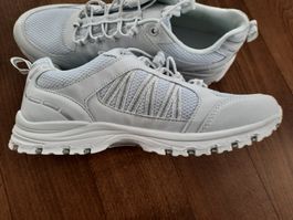 Freizeitschuhe Gr. 39